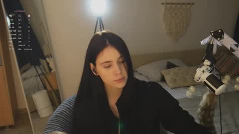 Jennet online show from 02.04.26