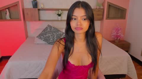 NINA online show from 12.26.24