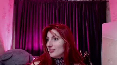 Nina online show from 04.22.26