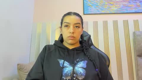 nina_glow_ online show from 03.20.26