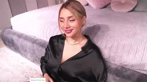 Angie online show from 07.11.26