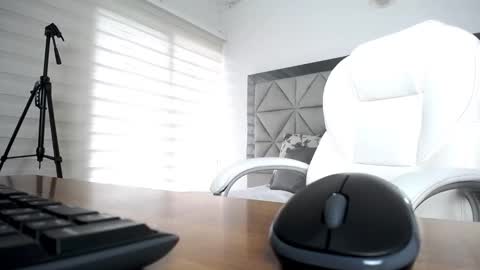  Nina  online show from 02.07.25