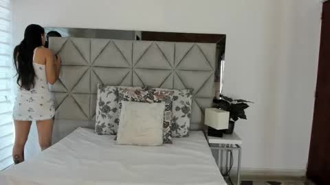  Nina  online show from 09.10.25