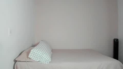  Nina  online show from 12.03.25