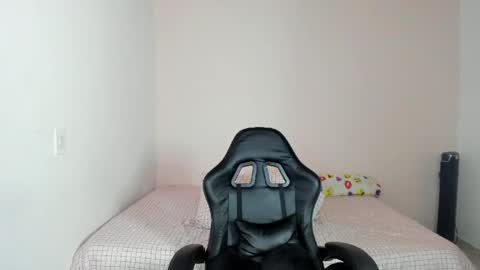  Nina  online show from 04.21.26