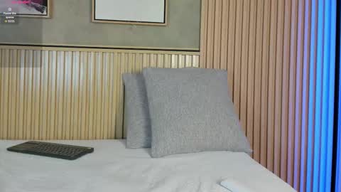 NINA online show from 11.22.25