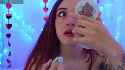 Snapshot of ninaa_fox chatting on 02.24.26 Ninaa fox online show from 02.24.26