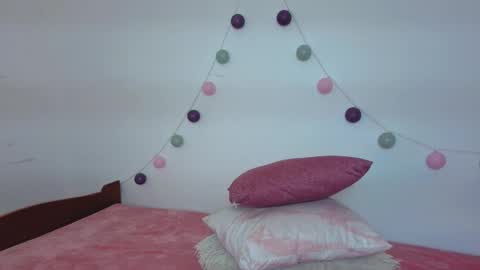 Nina online show from 01.15.26