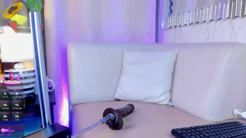 Valentina online show from 09.11.25