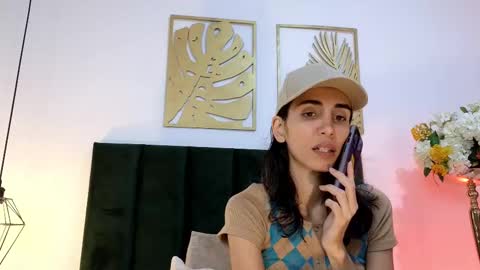 Snapshot of ninacavallli chatting on 09.28.25 Nina online show from 09.28.25