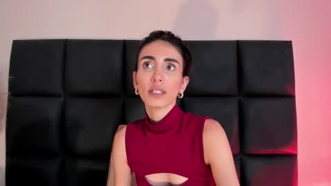 Snapshot of ninacavallli chatting on 12.02.25 Nina online show from 12.02.25