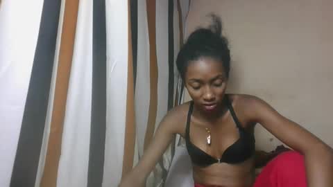 ninaeaa online show from 12.04.25