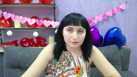 ninaflawlees online show from 02.15.25