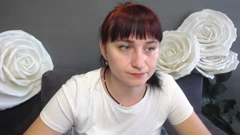 ninaflawlees online show from 09.16.25