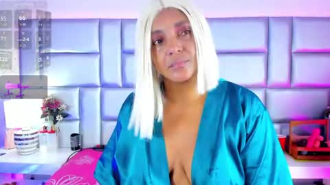 Nicole online show from 07.11.26