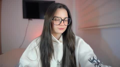 ninavolkov online show from 02.24.26