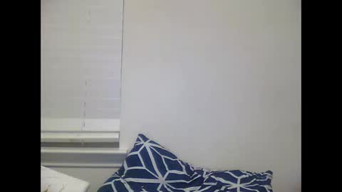 nineinchnailer313 online show from 04.04.26