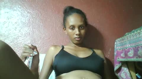 ninie246746 online show from 01.29.25