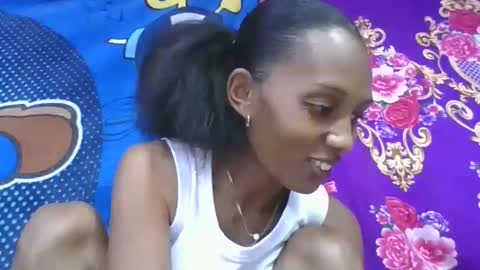 ninie246746 online show from 05.31.26