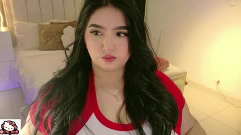 Nina online show from 04.14.26