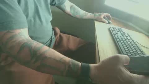 nioasylus online show from 03.05.25