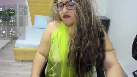 Niraksil online show from 09.12.25