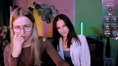 Snapshot of niri_vex chatting on 09.15.25 niri_vex online show from 09.15.25