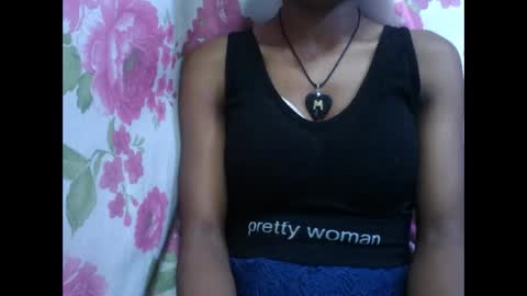 Snapshot of nirinahfy chatting on 11.23.25 nirinahfy online show from 11.23.25