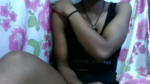 Snapshot of nirinahfy chatting on 11.25.25 nirinahfy online show from 11.25.25