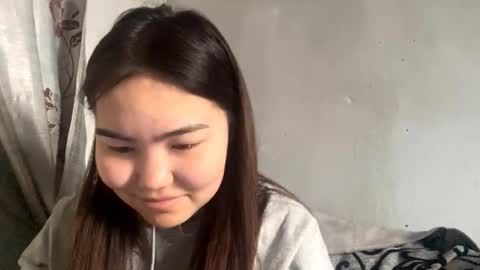 Snapshot of nitadecember chatting on 01.14.26 Molly online show from 01.14.26