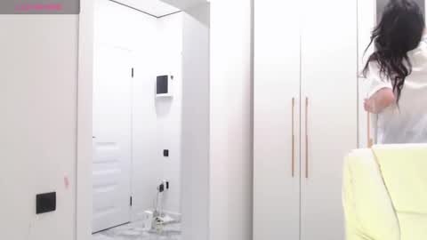 Niu online show from 01.12.26