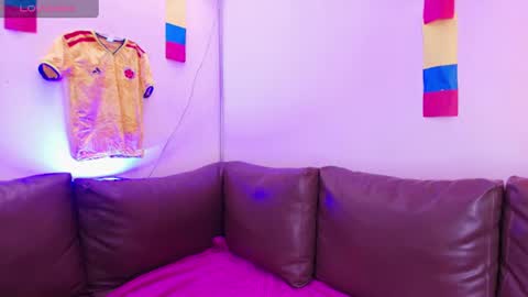  V I C T O R I A   online show from 06.27.26