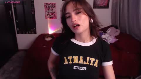 Nixxie  online show from 09.14.25