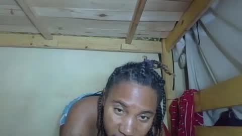 Snapshot of njarinisitraka chatting on 11.24.25 njarinisitraka online show from 11.24.25