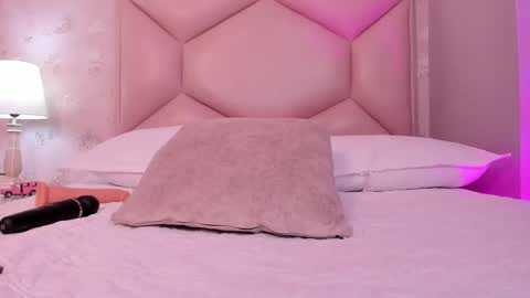   ambarsulliva  online show from 03.05.25