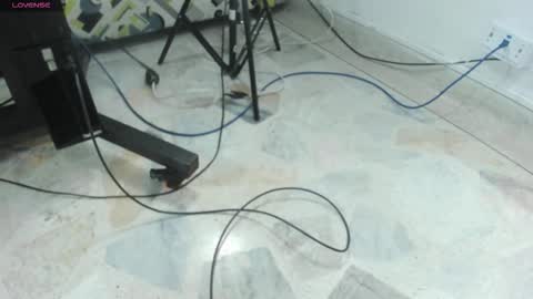 Snapshot of noa_camila chatting on 11.26.25 noa camila online show from 11.26.25