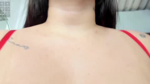 noa_perez9 online show from 12.19.24