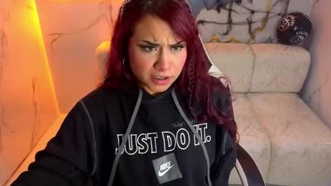 Snapshot of noa_tp chatting on 10.26.25 Noa online show from 10.26.25