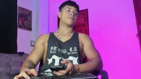 noah_223 online show from 02.04.26