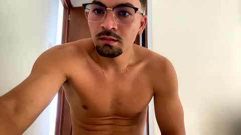 noah_3050 online show from 10.13.25