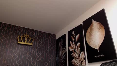 Noah Brigth online show from 02.28.25