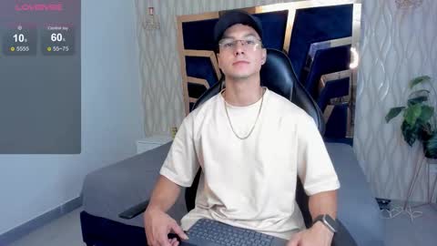 Snapshot of noah_clarkk chatting on 03.11.26 Noah online show from 03.11.26