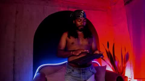 Noah online show from 12.12.24