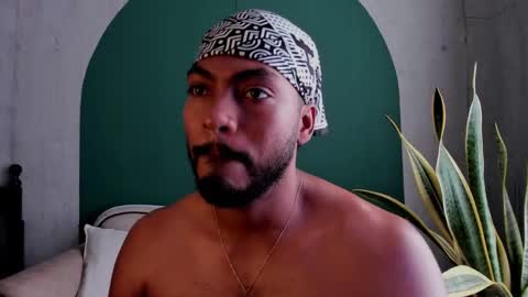 Noah online show from 02.10.25