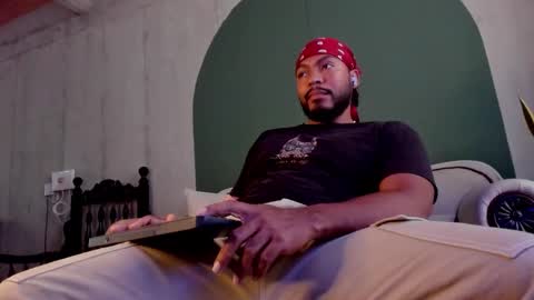 Noah online show from 09.11.25