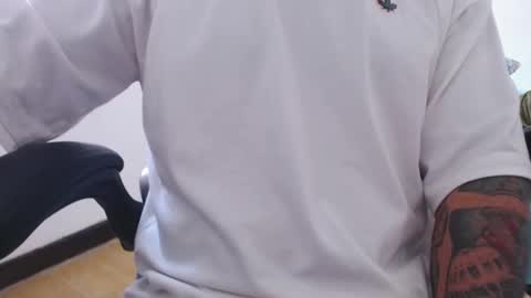 Snapshot of noahbrown23 chatting on 09.21.25 Noah B online show from 09.21.25