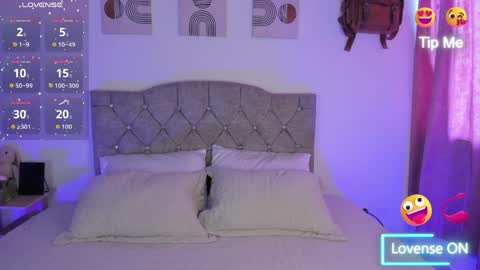 NoahVence online show from 04.08.26