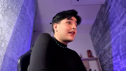 Snapshot of noahwolff_1 chatting on 02.25.26 Noah Wolf online show from 02.25.26