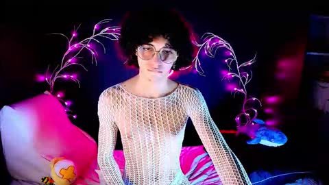 Noah Xtar online show from 10.08.25