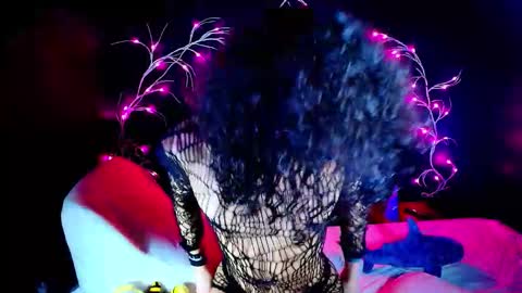 Noah Xtar online show from 11.04.25